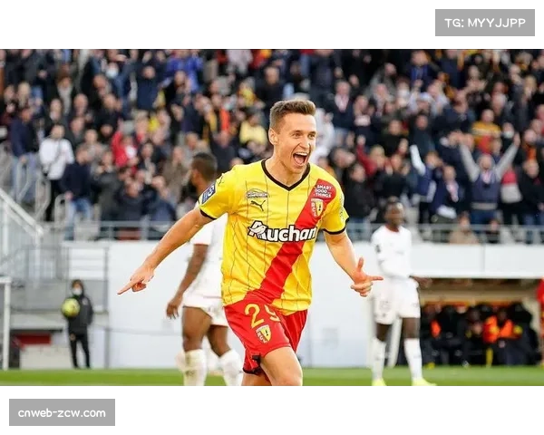 朗斯客场控球率超65%，托利索中场调度显统治力