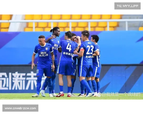 武汉三镇保级形势严峻，阵容短板亟待解决